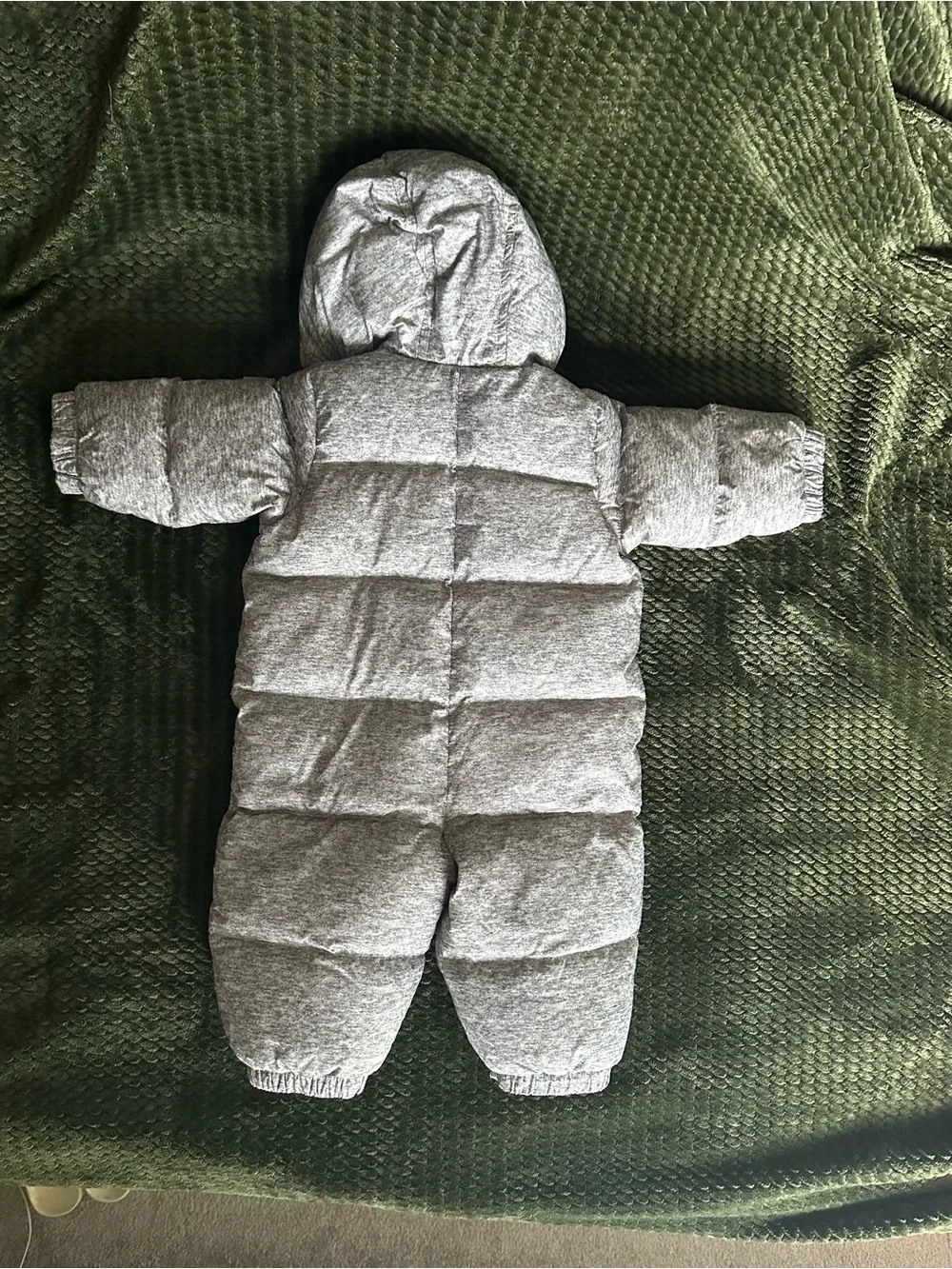 Baby GAP Heather Gray Puffer One-Piece Hooded Snowsuit 6-12 months